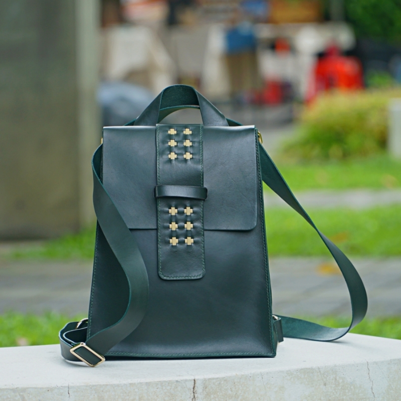 Women's Green Leather Backpack: MINI PACK – Officine Creative EU