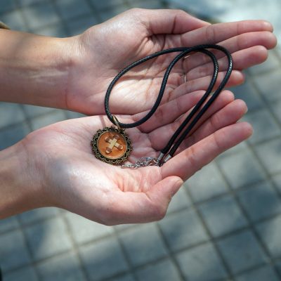 Leather Pendant in Bamboo